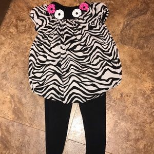 Girls 2 piece outfit